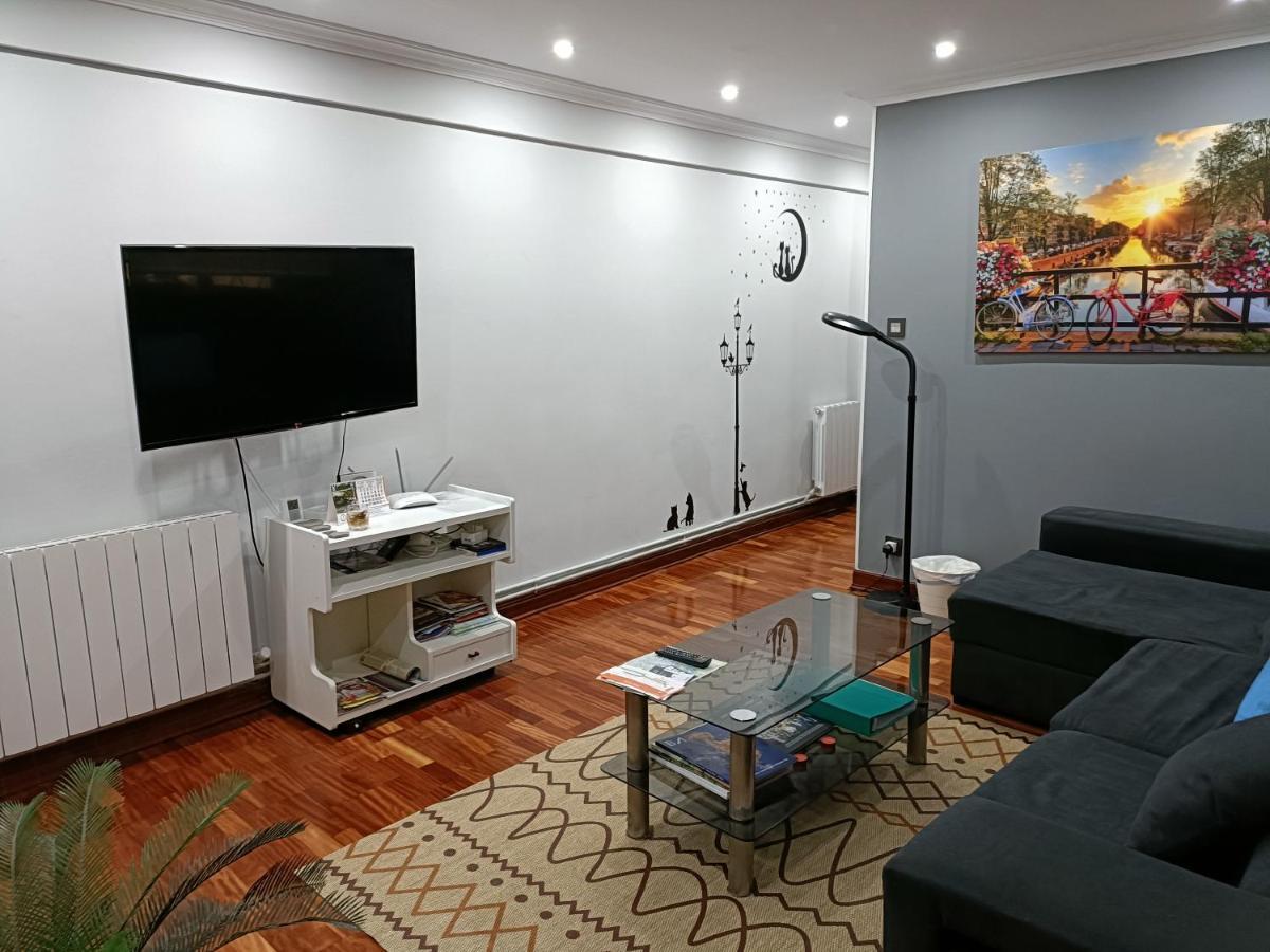 Apartamento Santa Lucia Bilbao Luaran gambar
