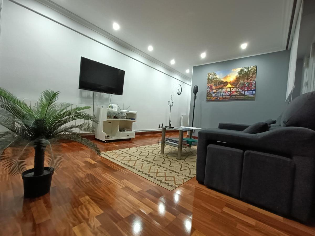 Apartamento Santa Lucia Bilbao Luaran gambar