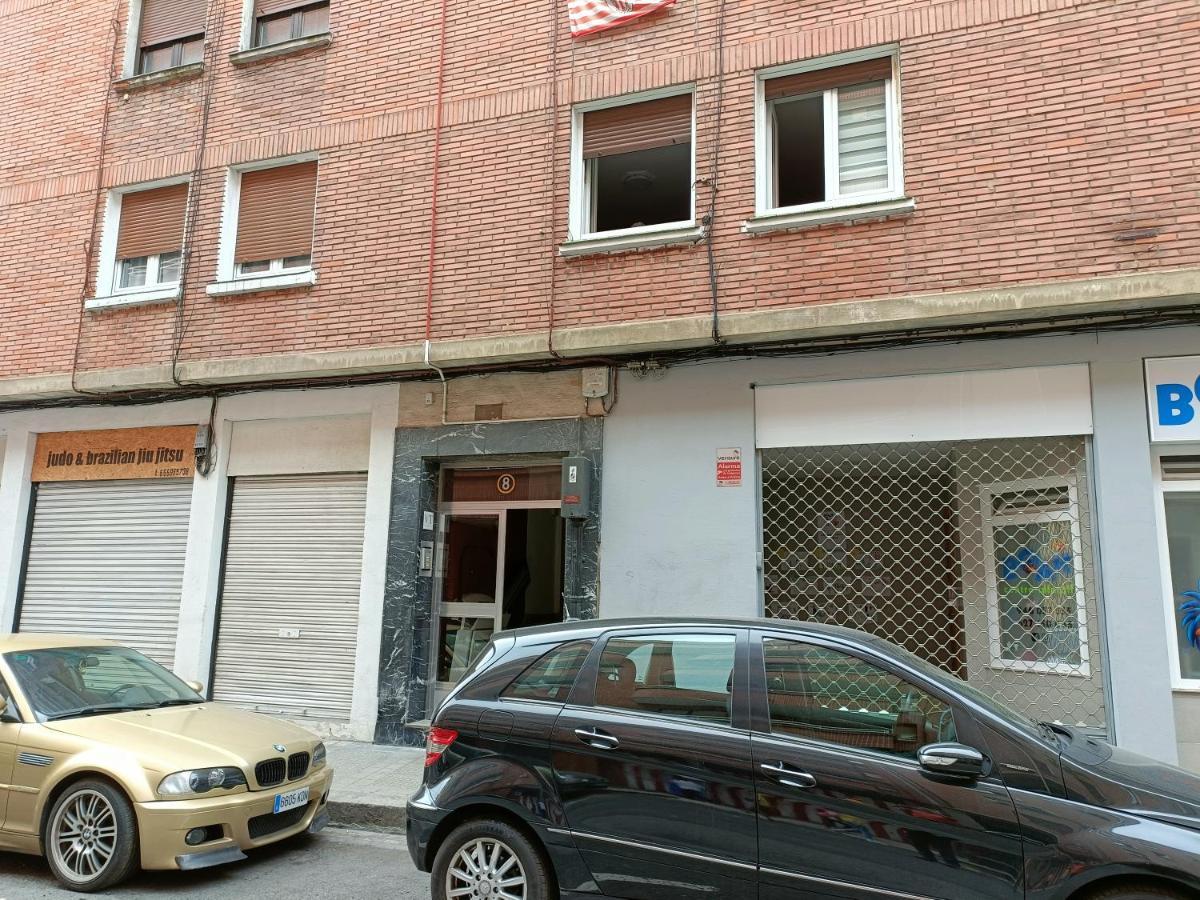 Apartamento Santa Lucia Bilbao Luaran gambar