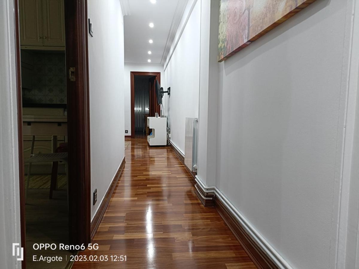 Apartamento Santa Lucia Bilbao Luaran gambar